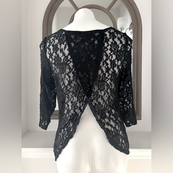Buckle’s Daytrip Black Lace Top, Size Large New w/Tag - Picture 4 of 9